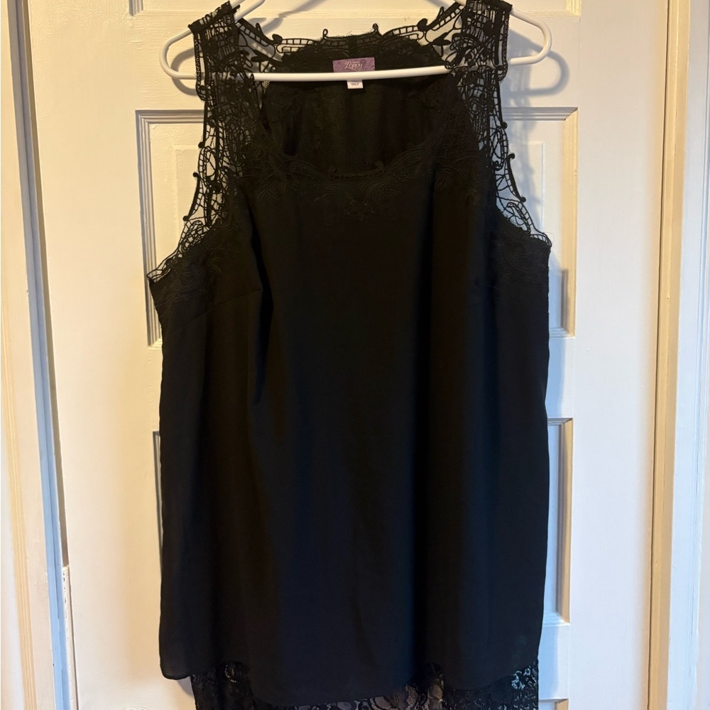 Elegant Black Lace Trim Sleeveless Blouse